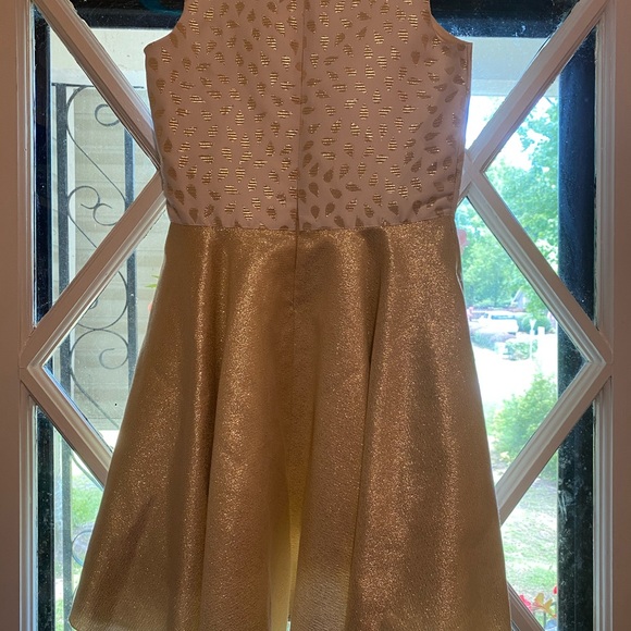 Girl’s dress size 12 - Picture 2 of 5